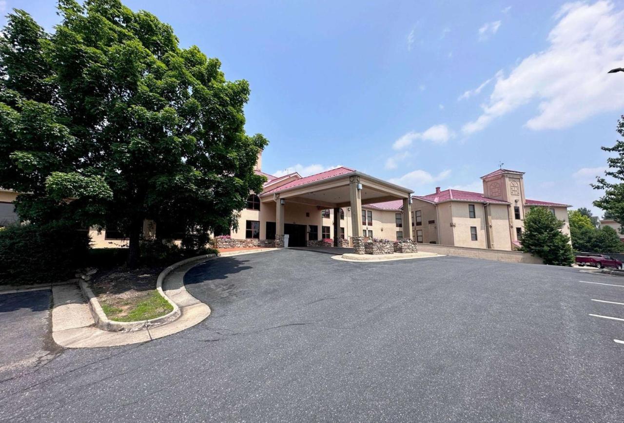 Wingate By Wyndham Waynesboro Otel Dış mekan fotoğraf