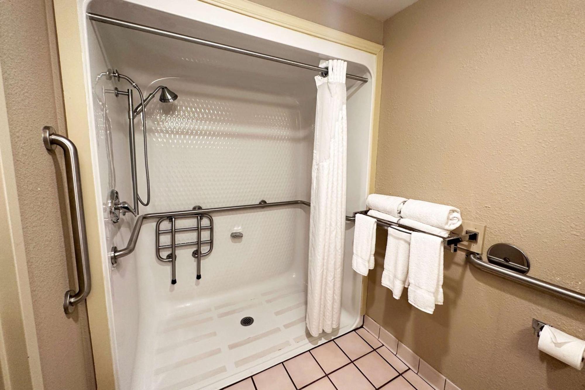 Wingate By Wyndham Waynesboro Otel Dış mekan fotoğraf